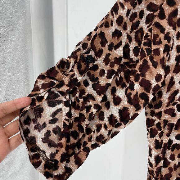 Ekouaer Short Sleeve V-Neck Leopard Print Top Size XL - Picture 4 of 8